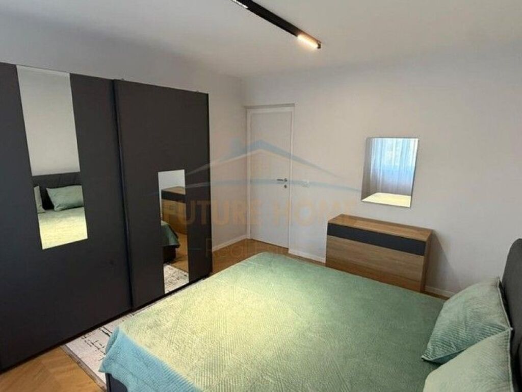 Shitet, Apartament 1+1, Rruga Siri Kodra, Tirane
