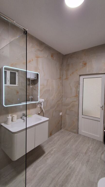 GARZIONERE ME QIRA PRANE 9 KATESHEVE 500 EURO