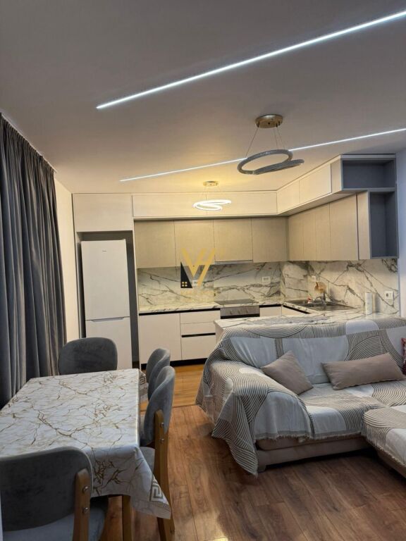 APARTMENT 2+1 FOR RENT AT 21 DHJETORI 800 EURO