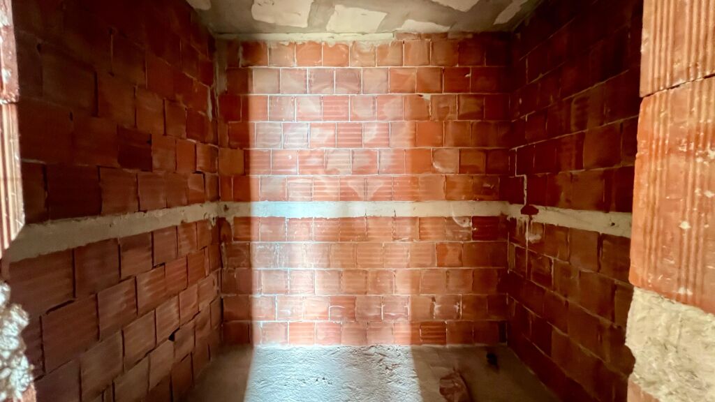 VENDESI: Ampio Trilocale (2+1) | Mei's Residence (Ish-Fusha e Aviacionit) Prezzo: 202.000€ (1.550€/m²)