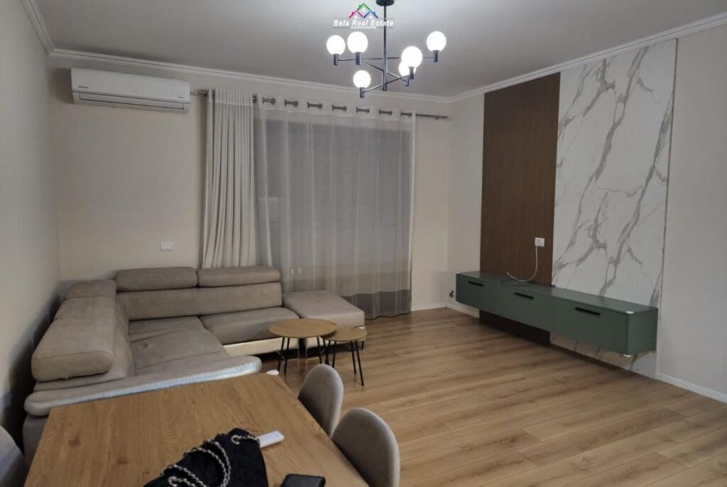 Apartament Me Qera 2+1 Tek Farmacia 10 (ID B2201805) Tirane