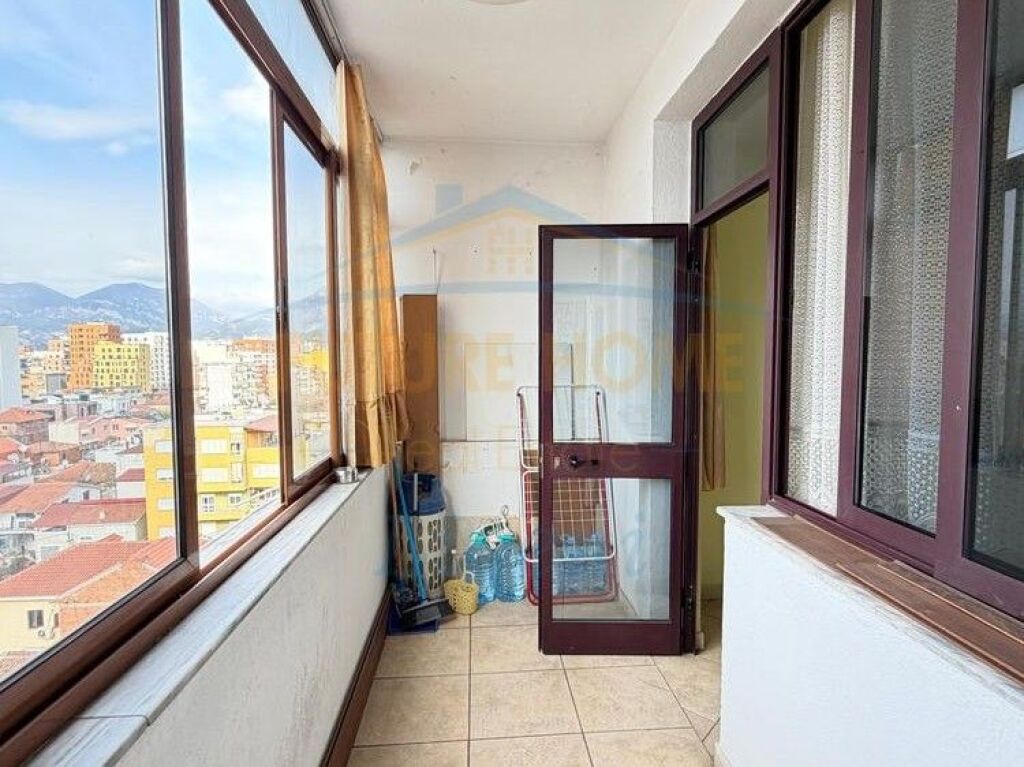 For sale, Apartment 2+1, New Bazaar, Tirana