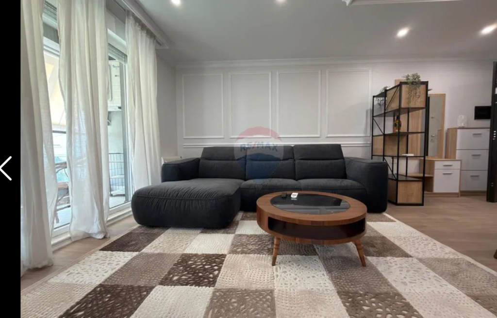 Apartament per shitje 2+1+2 tek 21 Dhjetori