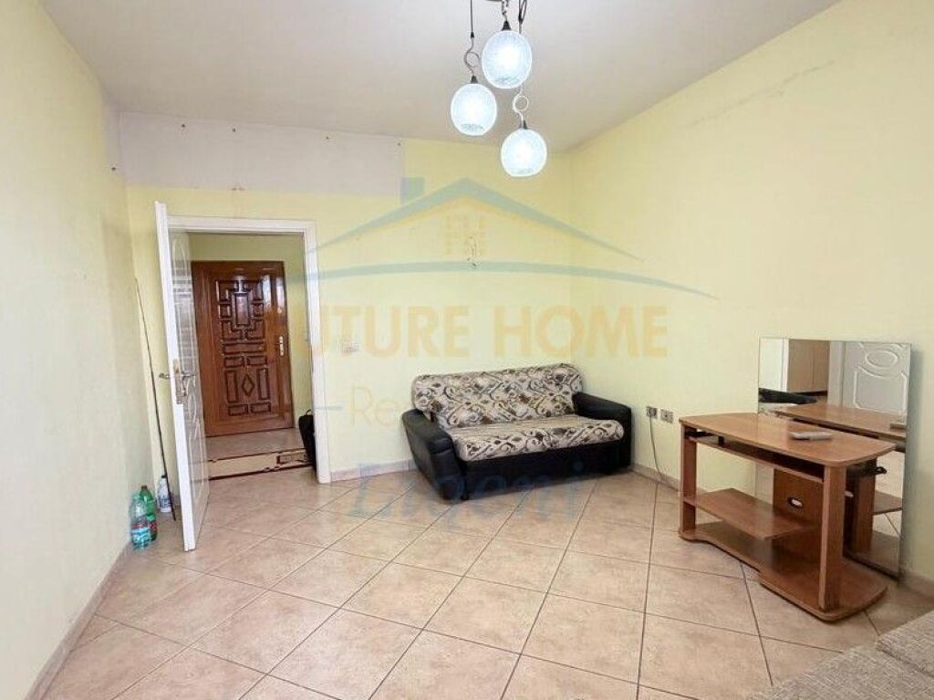 For sale, Apartment 2+1, New Bazaar, Tirana