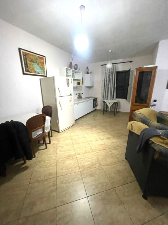 🏡 AFFITTASI INGRESSO 3+1 A ALI DEM