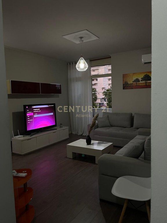 Apartament 1+1 Me Qira, Vije e Pare Deti në Plazh, Durrës – 600€