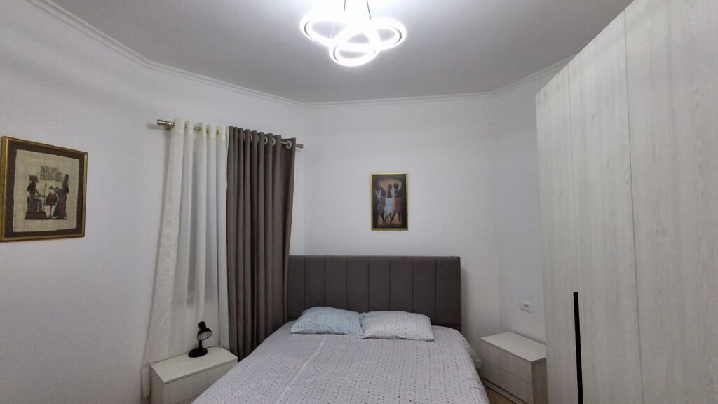 GARZIONERE ME QIRA PRANE 9 KATESHEVE 500 EURO