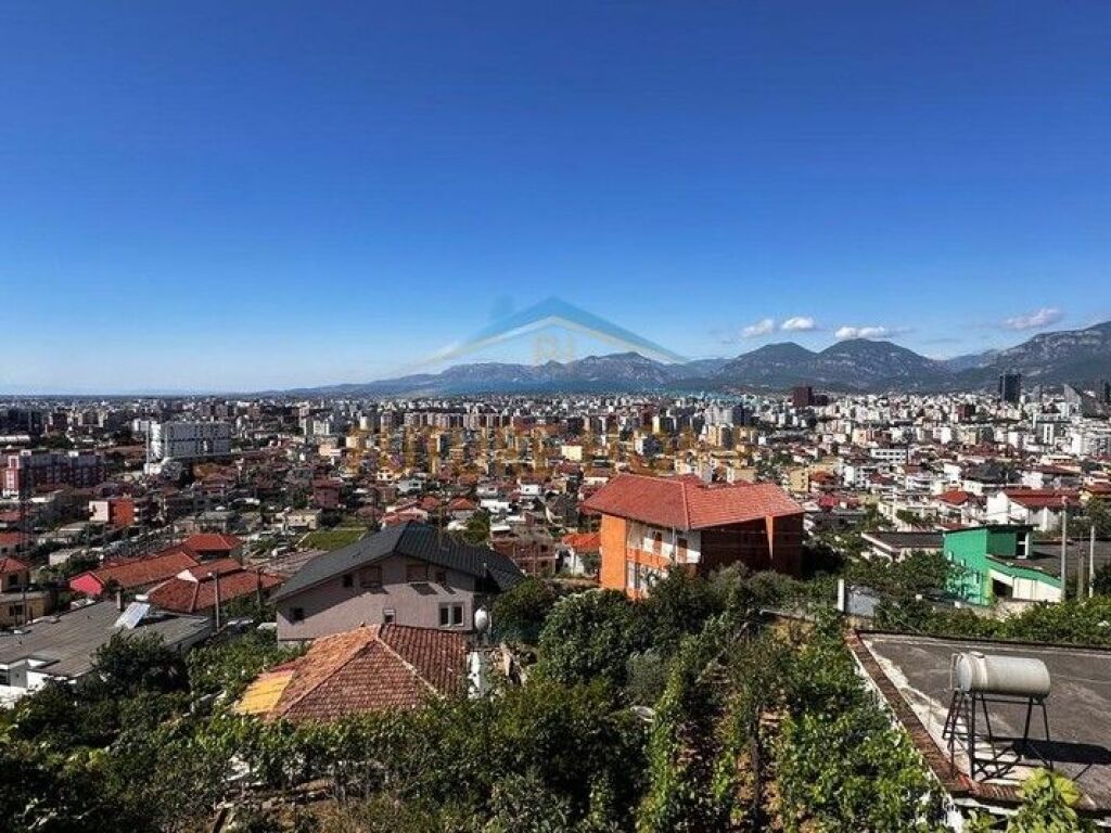 Shitet, Apartament 1+1, Selite,Tirane