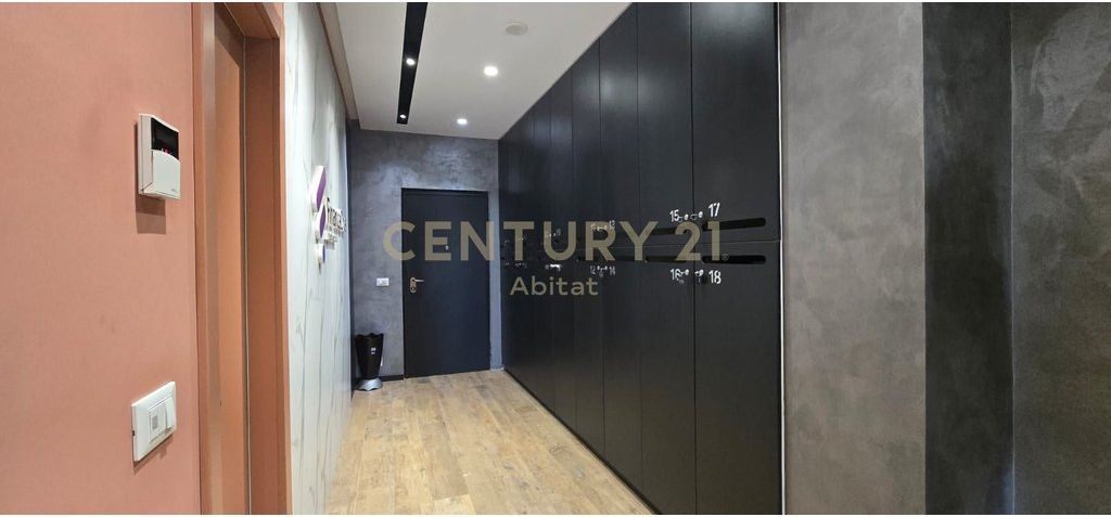 Elite office for sale in the heart of Blloku!