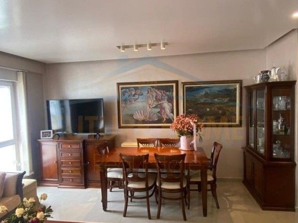 For sale, Apartment 3+1, Complex "Kontakt", 21 December