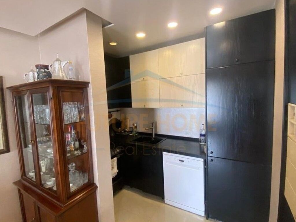 For sale, Apartment 3+1, Complex "Kontakt", 21 December