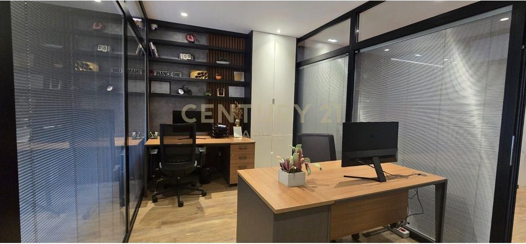 Elite office for sale in the heart of Blloku!