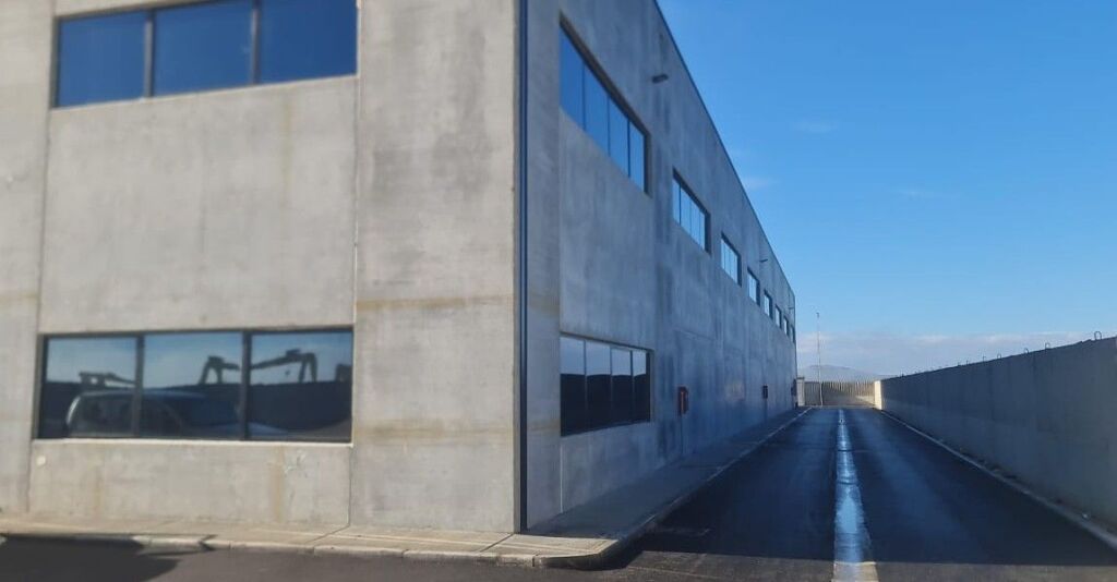 🏭 Kapanon për Shitje – Porto Romano, Durrës