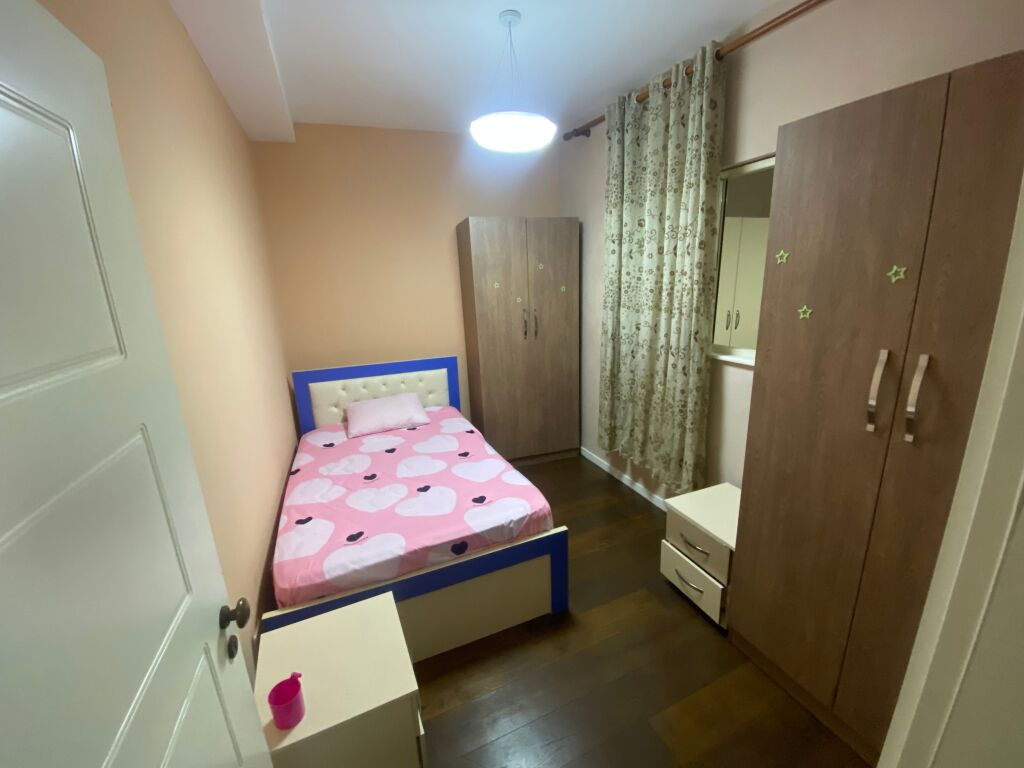 🏡 Jepet me qera Apartament 2+1 te ish Tregu Elektrik, Tiranë