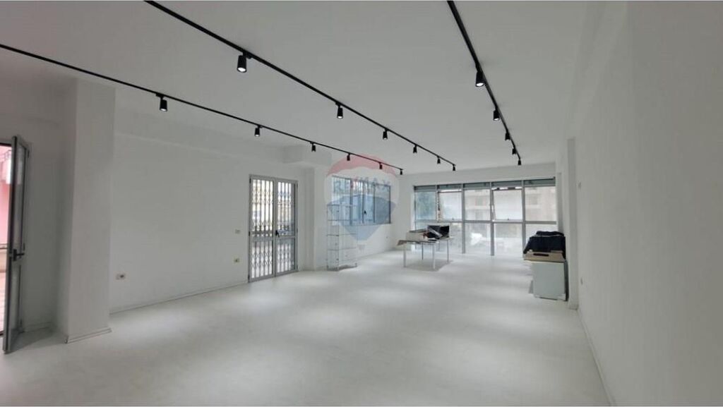 Dyqan në Shitje – Vlorë