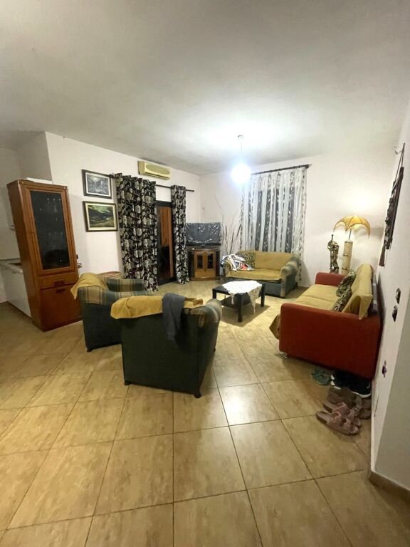 🏡 AFFITTASI INGRESSO 3+1 A ALI DEM