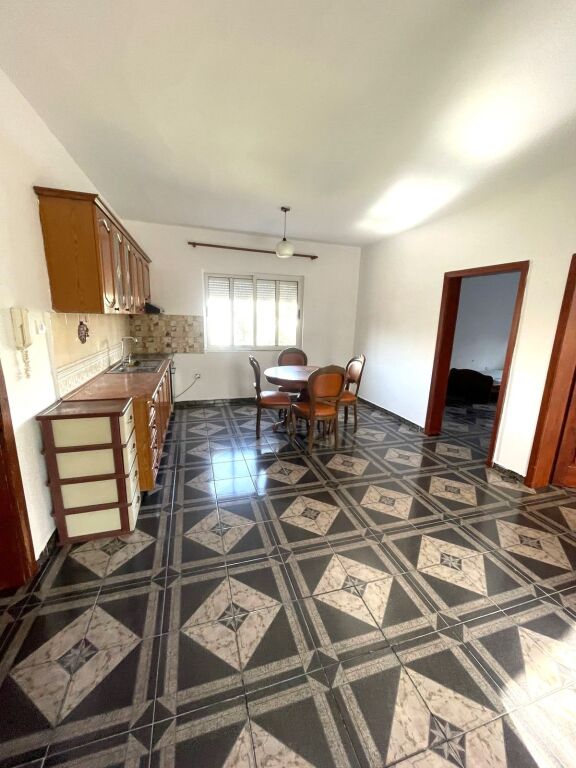 For Rent 2nd Floor of a 3-story Villa in Laprakë, on a main street