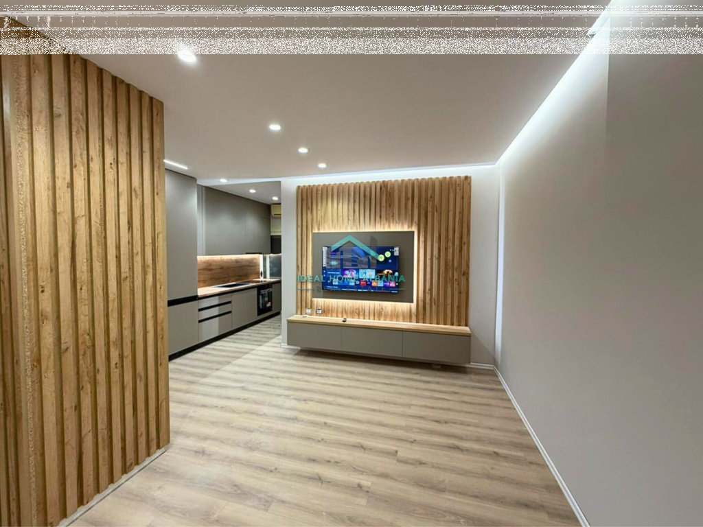 SHITET STUDIO – UJI I FTOHTË, VLORË