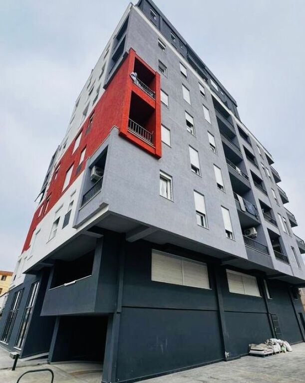 APARTAMENT 2+1 PER SHITJE / 5 MAJ