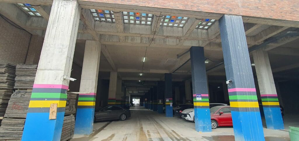 POST PARKIMI - PËR SHITJE - KODRA E DIELLIT 2, TIRANË