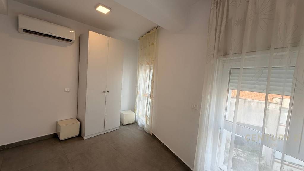 Shitet Apartament 2+1 tek Rezidenca Kodra e Diellit 1