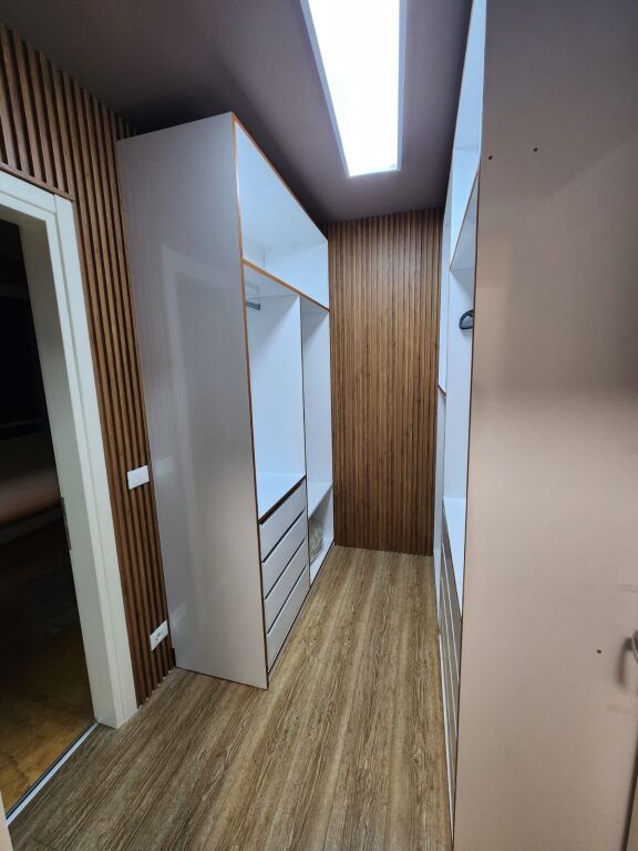 VILE PER QERA REZIDENCA LONG HILL