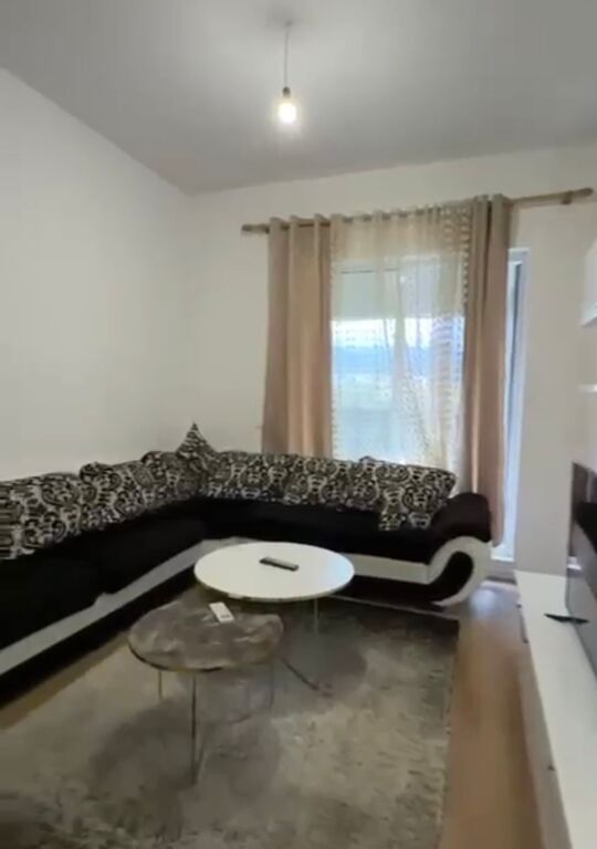Apartament me qera - Ali Demi