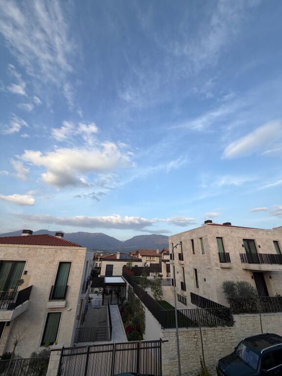 Luxury villa for rent near TEG