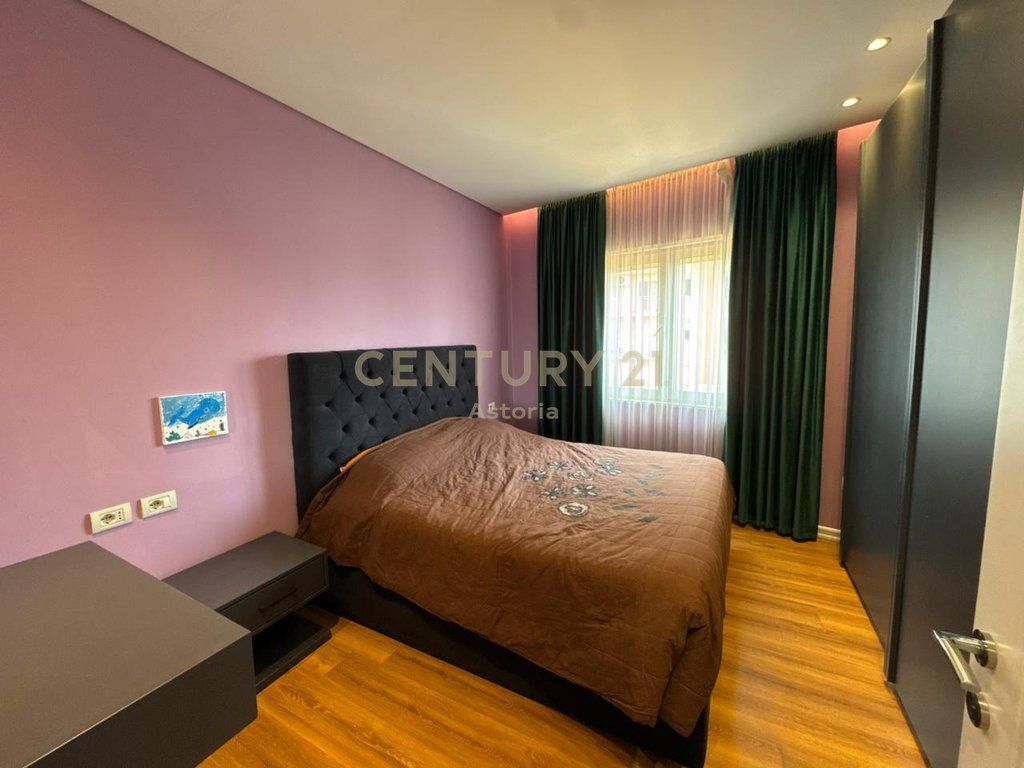 SHITET APARTAMENT 1+1 NE DON BOSKO, PRANE BUJTINES SE GJELIT