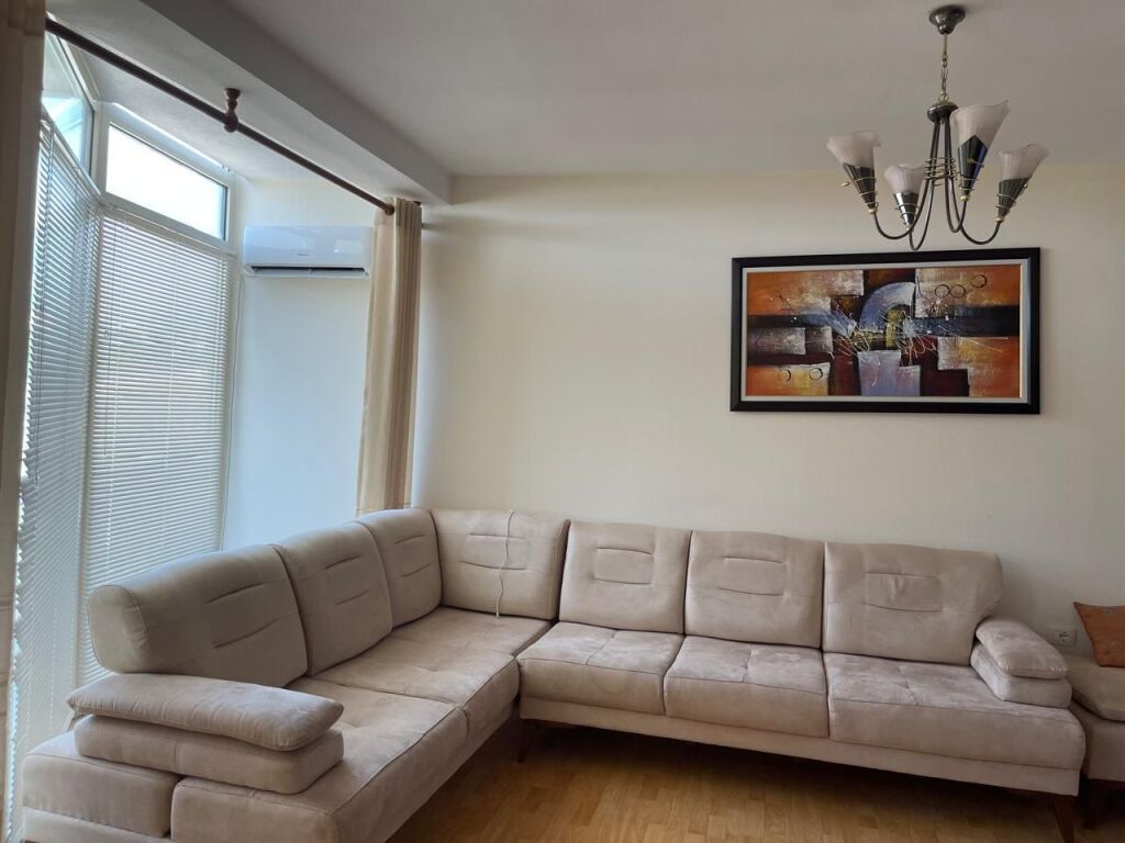 In affitto villa 3+2 con cortile super arredato 800 eu Complesso sanatorio Alba