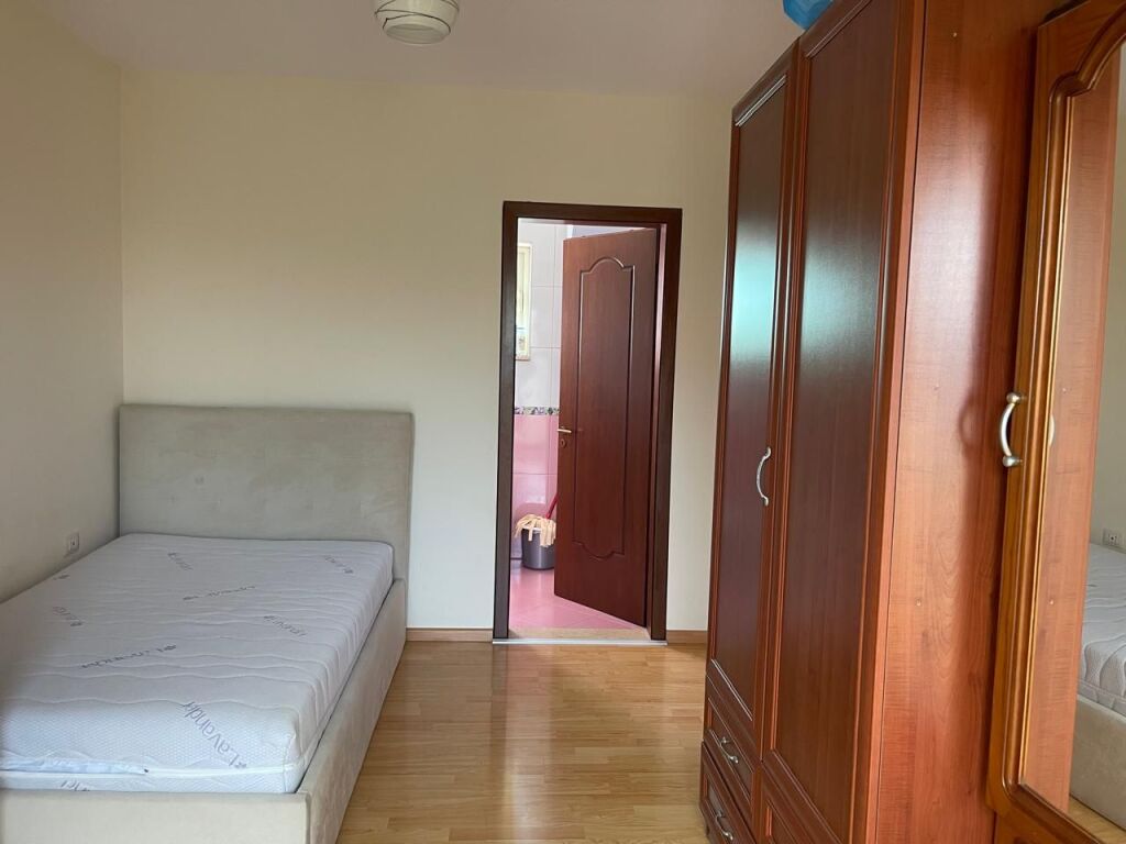 In affitto villa 3+2 con cortile super arredato 800 eu Complesso sanatorio Alba