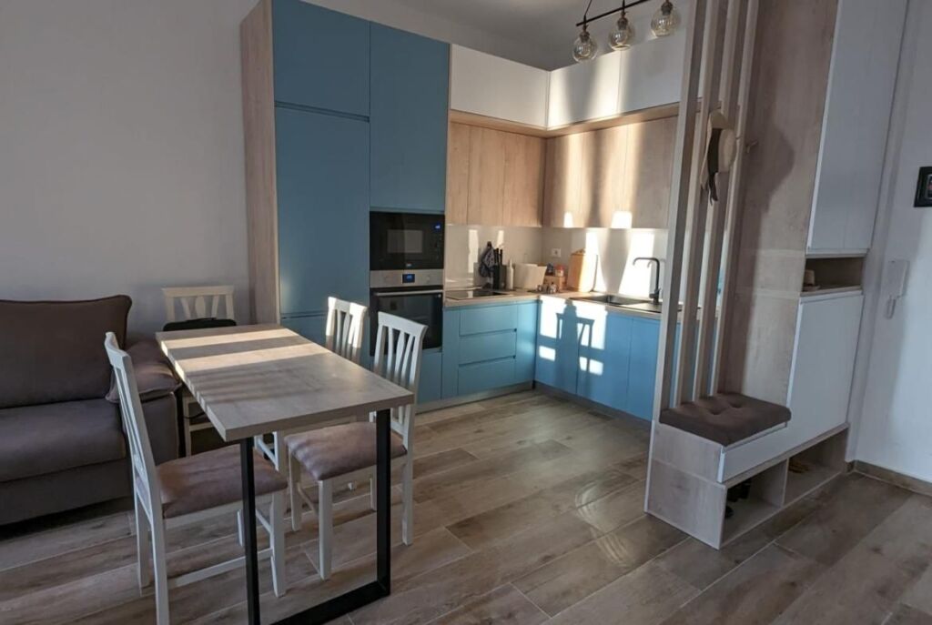 Vicino a Uji i Ftohtë a Vlora, Vendesi Appartamento 1+1 in Nuova Costruzione!