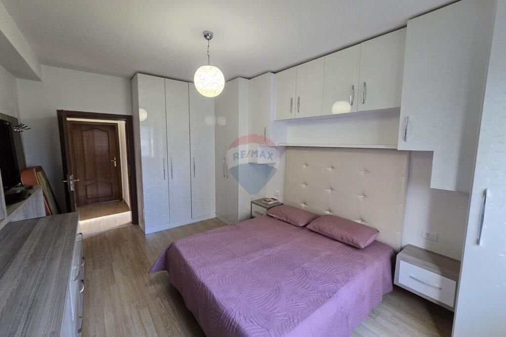 Appartamento 4+1+2 in affitto in Via Mine Peza