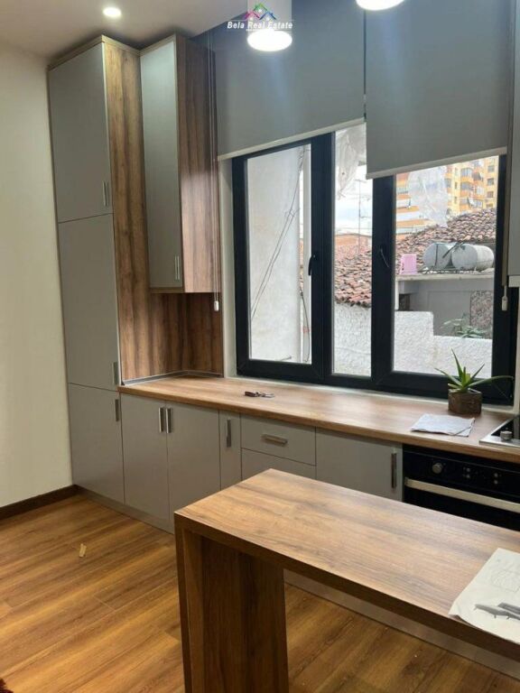 Apartament Me Qera 1+1 ne Qender (ID B210488) Tirane