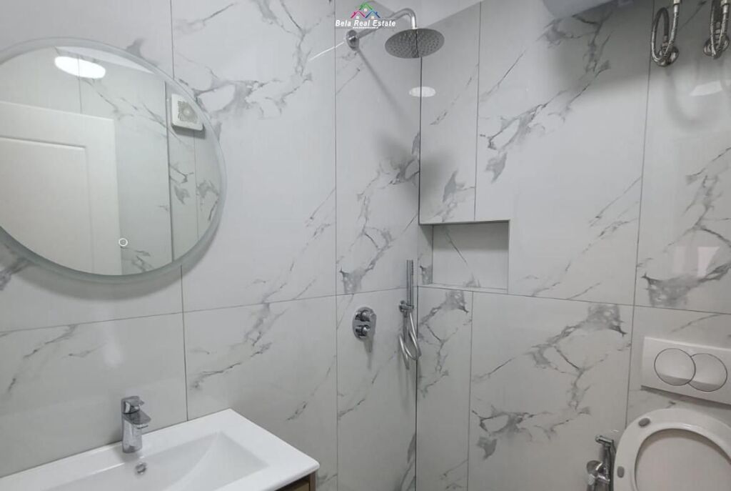 Zyre Me Qera 2+1 Ne Qender ( ID BZ2884) Tirane