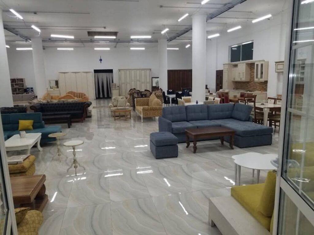 SHITET NDERTESE + TRUALL - MUNDESI INVESTIMI Lokacion strategjik: Kamëz, Qereke