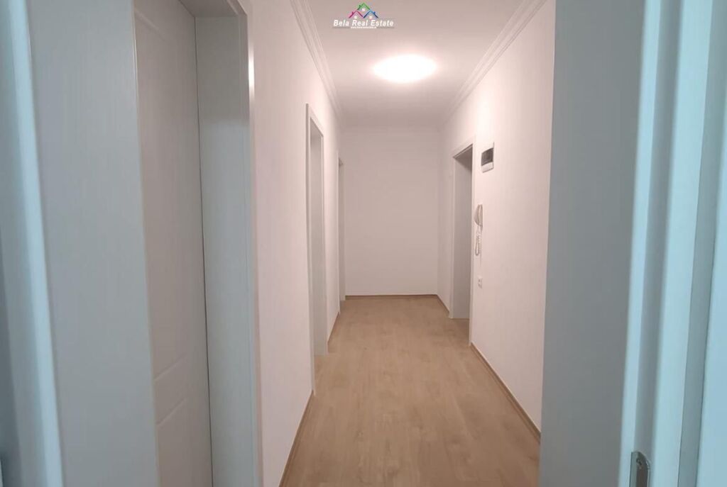 Zyre Me Qera 2+1 Ne Qender ( ID BZ2884) Tirane