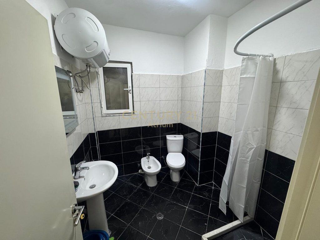 Apartament 2+1 Me Qira në Kthesa e Kamzës! 400 € /Muaj