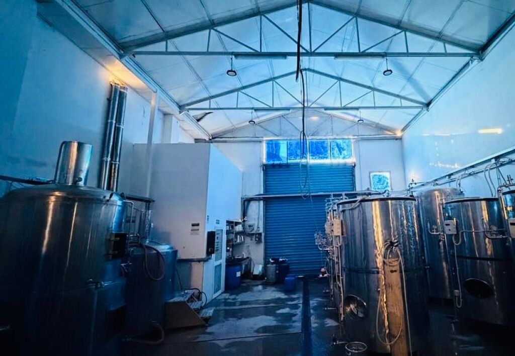 JEPET ME QIRA MAGAZINE 600M2 TEK RR. JORDAN MISJA