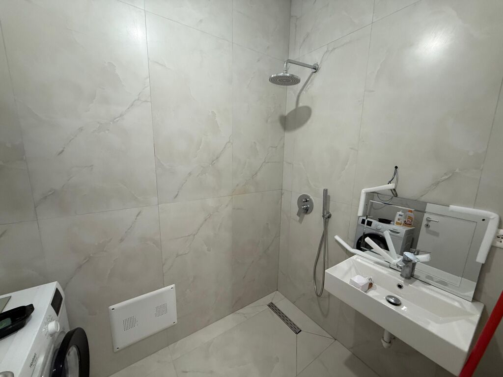 📣 RENT Apartment 1+1 📍 Oxa Residence, Fresk ✨   🏢 New Building  🪜 Floor 1 🛋️ Furnished   💶 Price 40,000 Leke/Month