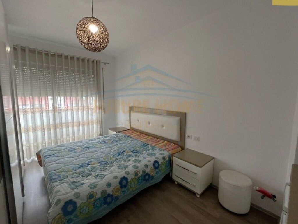 Shitet ,Apartament 2+1,Unaza E Re, Tirane.