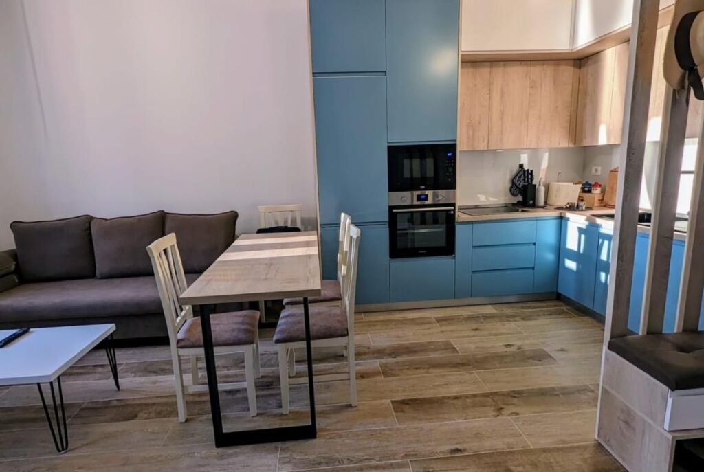 Vicino a Uji i Ftohtë a Vlora, Vendesi Appartamento 1+1 in Nuova Costruzione!