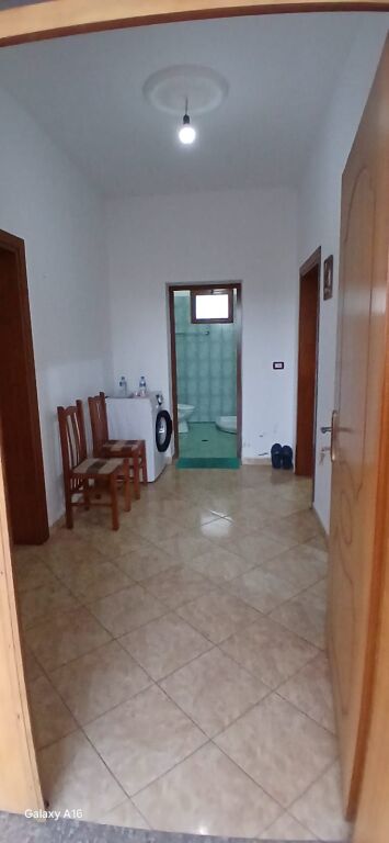 Tale, Lezhë shitet banesë private