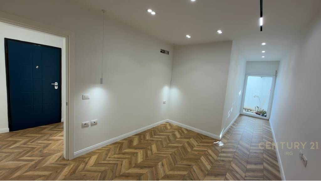 Shitet Apartament 1+1 tek Zgjatimi i Rezidences Kodra e Diellit 1