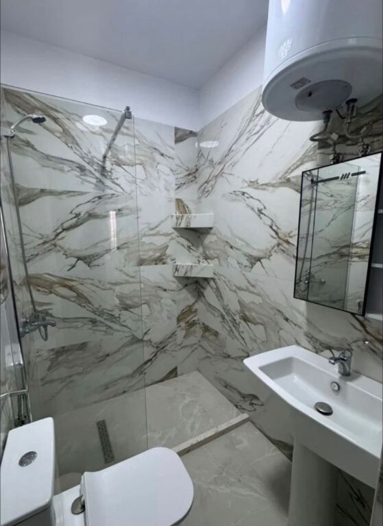 Apartament 1+1 per qira Eleonora !