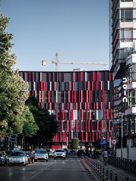 OFFICE FOR RENT AT ARENA CENTER