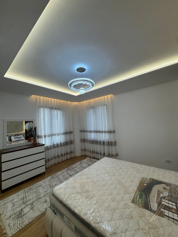 Vendo appartamento 2+1 con 2 bagni e con balcone