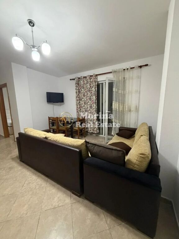 Qera | Apartament 2 + 1 | Rruga 5 Maji | 450 €/muaj