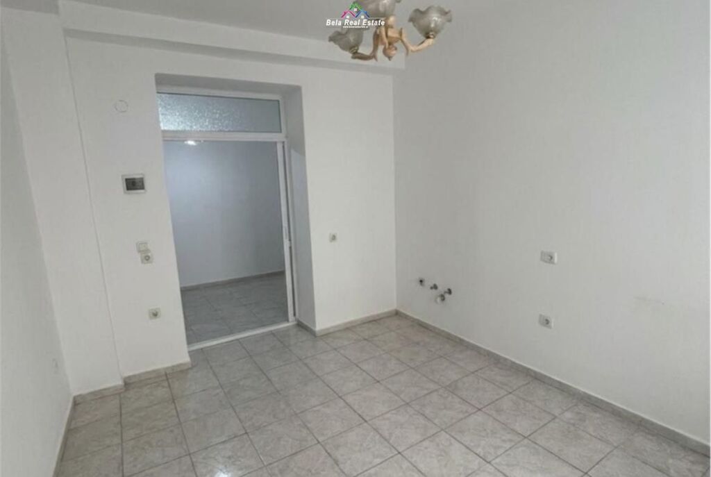 Apartment For Sale 3+1 At Mine Peza (ID B120818) Tirana