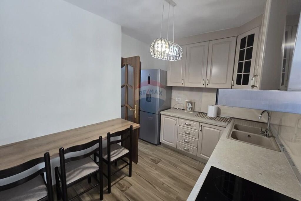 Appartamento 4+1+2 in affitto in Via Mine Peza